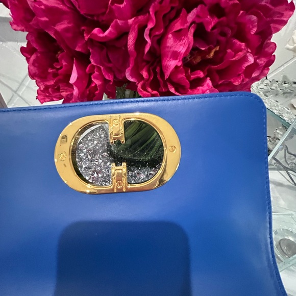 ❗️SOLD❗️💯% Authentic STUNNING bright blue Dior Caro bag - Picture 3 of 15